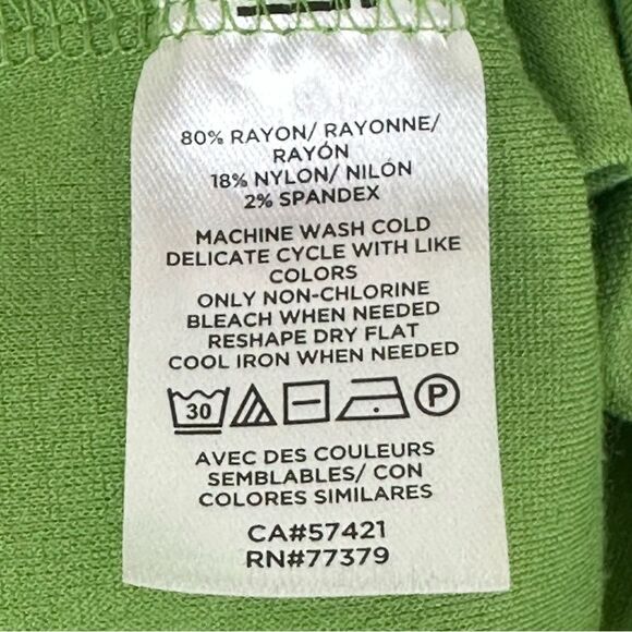 Ann Taylor Factory Green Bell sleeve tshirt - Size Medium Beautiful- EUC - Picture 5 of 6